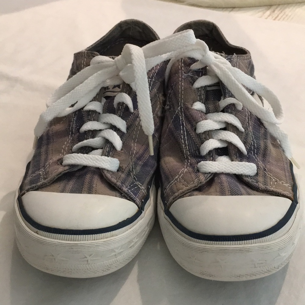 LadiesCONVERSE ONE STAR PLAID FABRIC SNEAKERS 7.5M